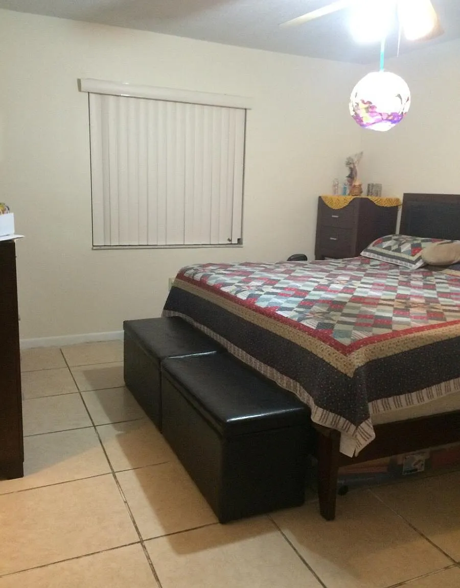 3 bed, 1130 sqft, $2,600 — Photo 2