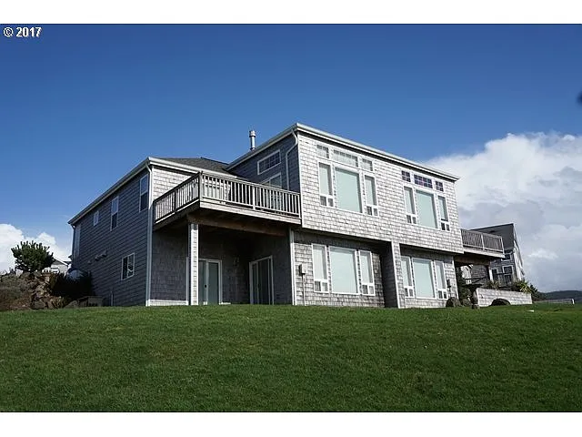 44685 Oceanview Ct photo 1