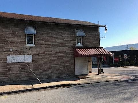 14 N. Jones St (Corner of Bellefonte Ave.)