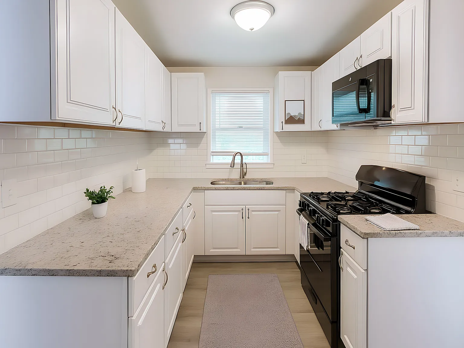 4 bed, 4.0 bath, 2200 sqft, $767 — Photo 2