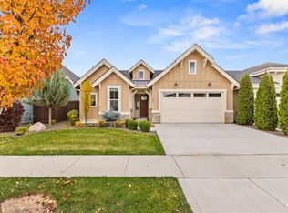 93 W Lockhart Ln, Meridian, ID 83646