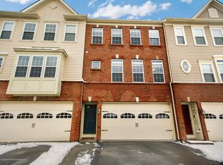3 Pate Dr, Middletown, NJ 07748