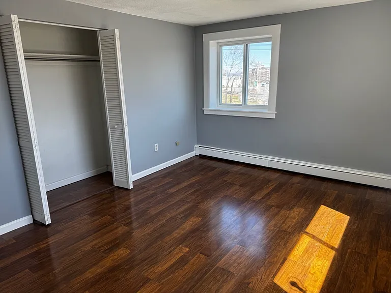 215 Winter St #4N — Photo 11