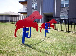 Covington by the Lake, Louisville, KY 40219