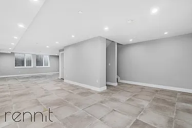 Rented by Rennit Inc.