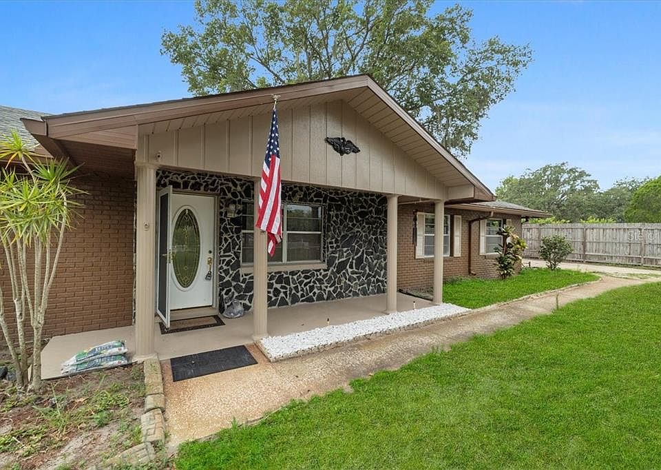 1st image of 8854 OAKWOOD DRIVE
