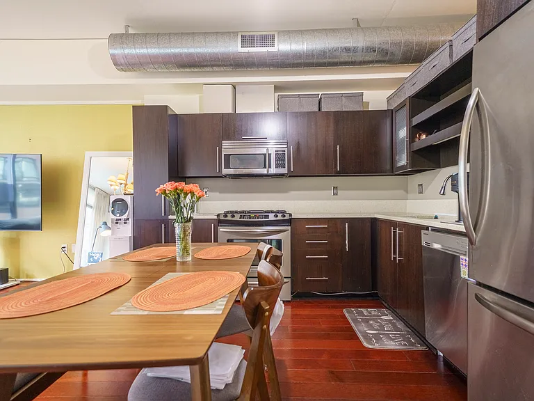 1100 S Hope St #805 — Photo 7