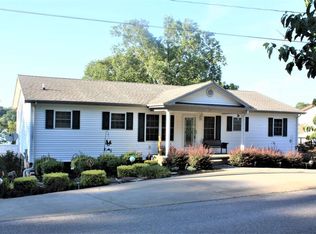 268 Canton Lakeshore Dr, Cadiz, KY 42211
