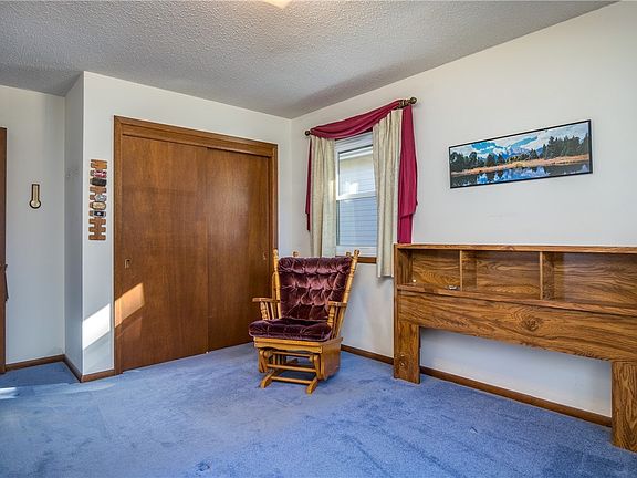 5th image of 1409 Southfield Dr
