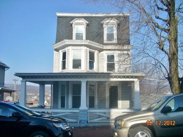 1708 4th Ave, Altoona, PA 16602