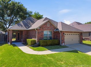 1820 S Lions Ave, Broken Arrow, OK 74012