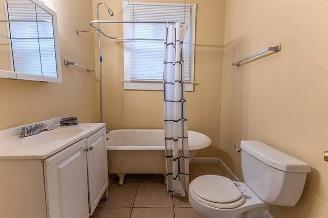2 bed, 1.0 bath, 766 sqft, $1,250 — Photo 4