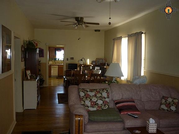 5th image of 210 Grand Ave
