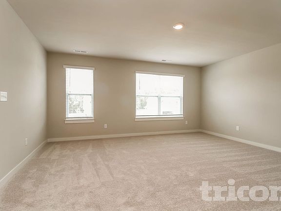 5th image of 1728 Lannister Ave