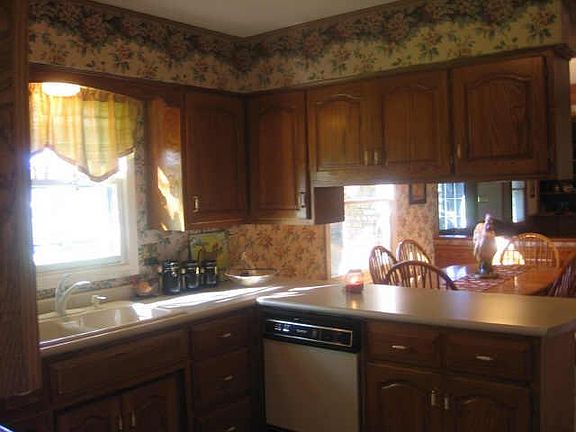 5th image of 3319 SW Beechwood Ln
