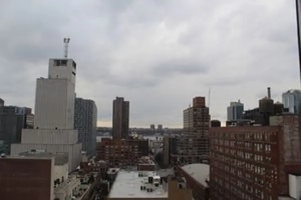 Rented by Bold New York | media 23