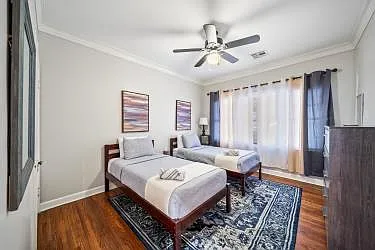 1506 S Florence Pl — Photo 13