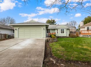 21140 NW Cannes Dr, Portland, OR 97229