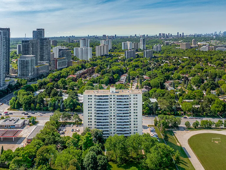 1650 Sheppard Ave E — Photo 6