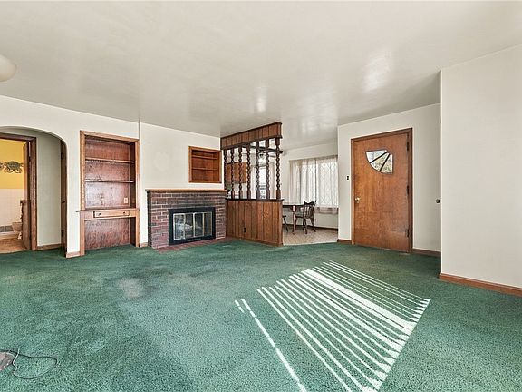 5th image of 677 Blews Way