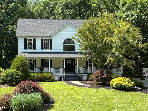 2nd image of 15 Tanglewood Drive