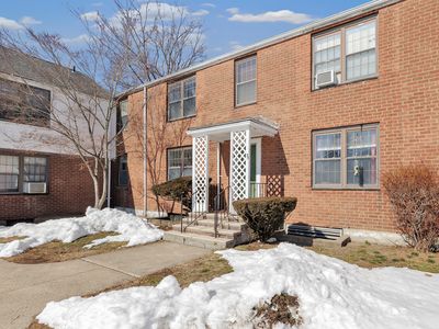 33 Nob Hill Cir Unit A, Bridgeport, CT, 06610