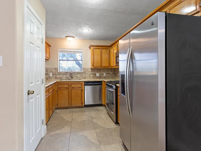 509 Teal Dr — Photo 7