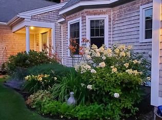 12 Grove St #A, Kennebunkport, ME 04046