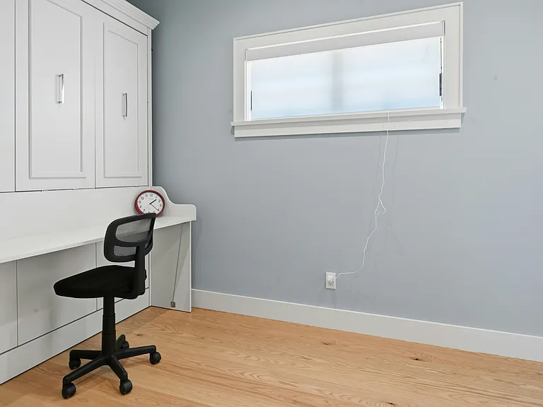 3104 Sound Ave — Photo 15