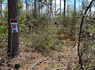 Tiger Ave, Marianna, FL 32448