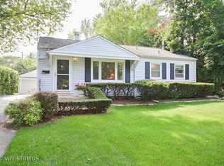 1110 Sunset Rd, Wheaton, IL 60189