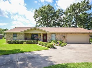 153 Lakeview Ln, Onalaska, TX 77360