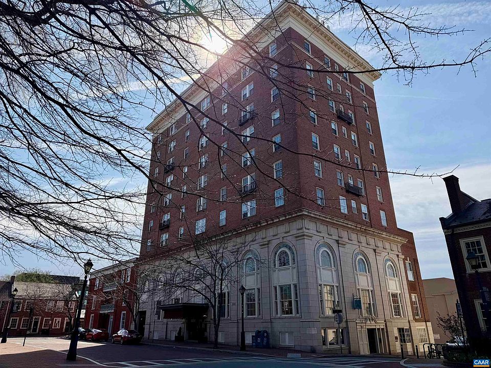 2nd image of 500 Court Sq APT 904