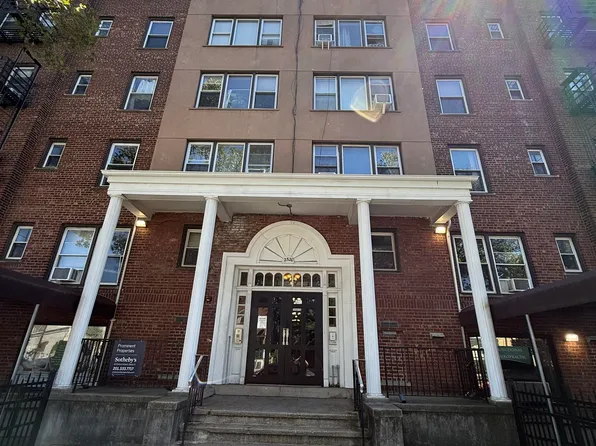 2520 Kennedy Boulevard image 1 of 16