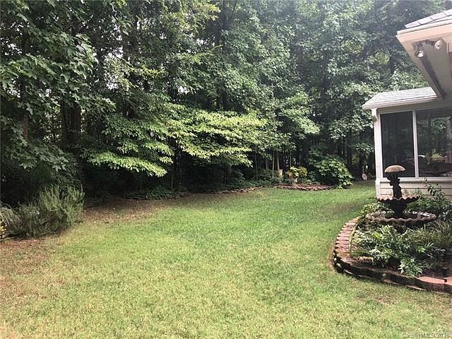 2nd image of 9905 Duane Ct