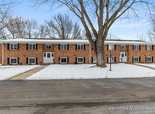5270 Southbrook Ct UNIT 63, Hudsonville, MI 49426