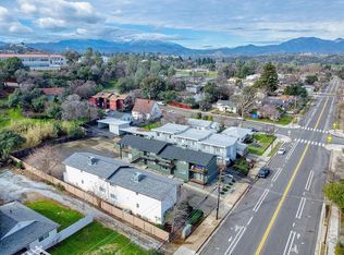 944 West St, Redding, CA 96001