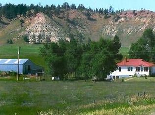 10 Soldier Creek Rd, Volborg, MT 59351