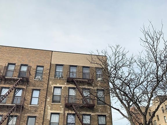 2nd image of 21-50 31st St #2R
