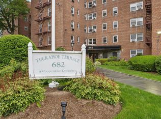 682 Tuckahoe Rd APT 1A, Yonkers, NY 10710
