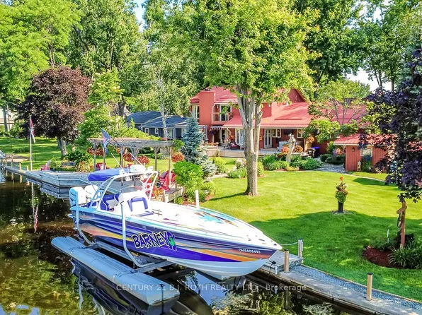 40 Island, Town Of Gravenhurst, ON L0K 2B0