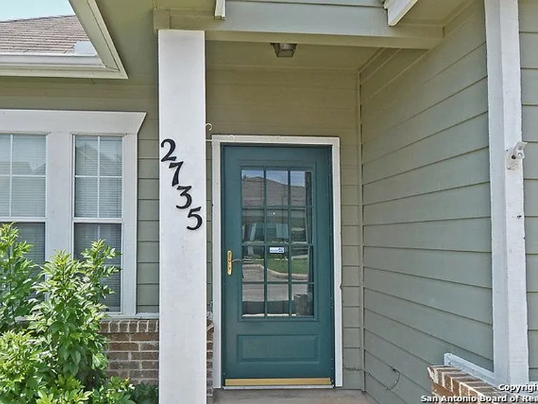 2735 Crown Holw — Photo 4