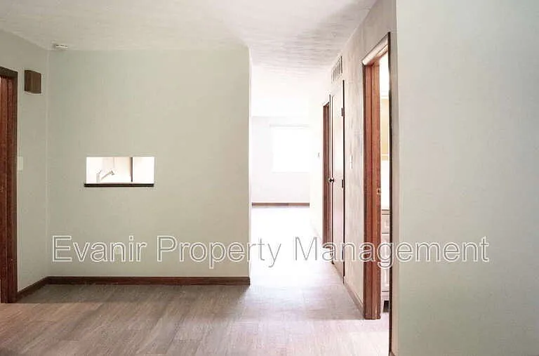 3164 Honeysuckle Dr — Photo 17