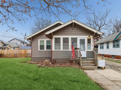 2310 E 11th St, Des Moines, IA, 50316