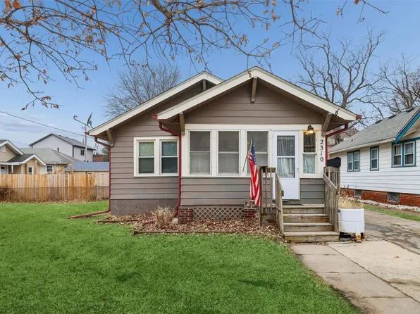2310 E 11th St, Des Moines, IA 50316