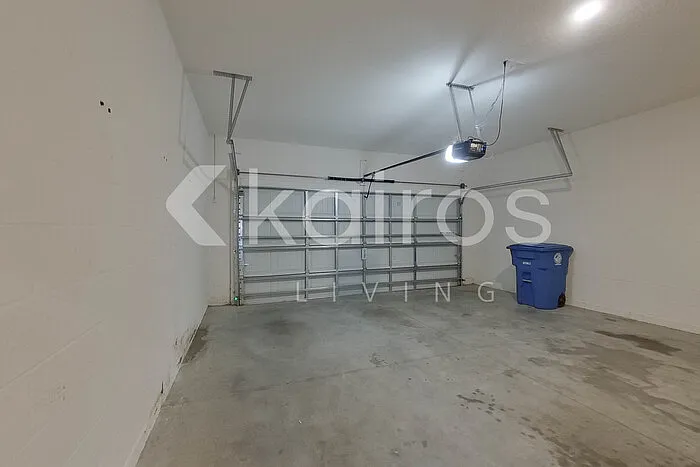 30098 Fedora Cir — Photo 29