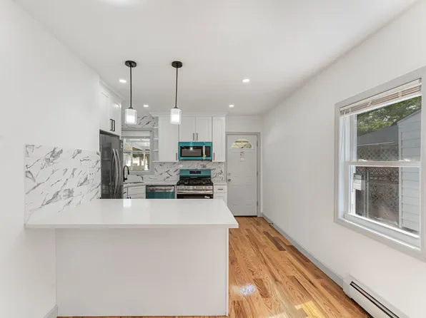 5206 Avenue M image 7 of 21