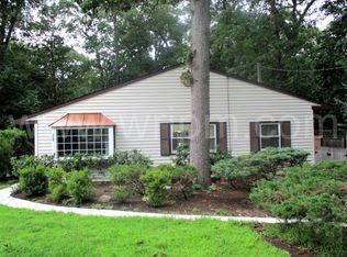 329 Evergreen Rd, Mount Laurel, NJ 08054