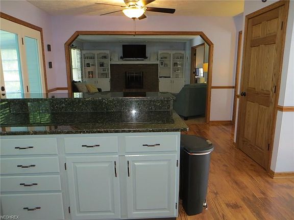 5th image of 4738 Emerald Woods Dr
