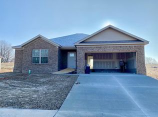 129 Page Dr, Richmond, KY 40475